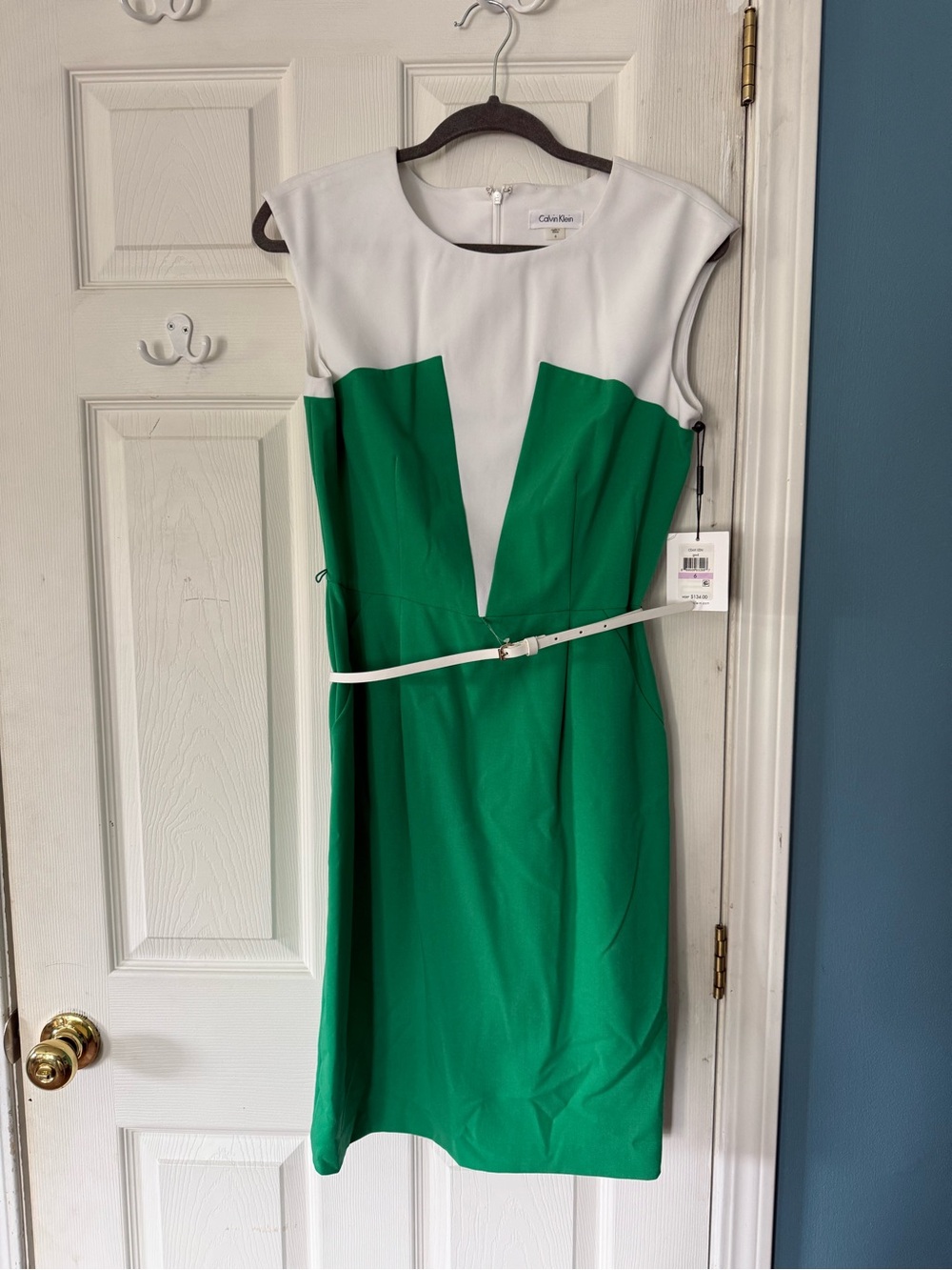 Calvin Klein Green and White Cap-Sleeve Sheath Dress with Slim Belt
